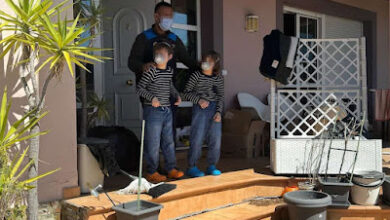 Photo of Tres niños ven la luz del día por primera vez en casi cuatro años de cautiverio